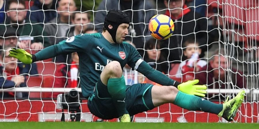 Arsenal Vs Watford - Akhirnya, Petr Cech Gagalkan Penalti Setelah 7 Tahun!