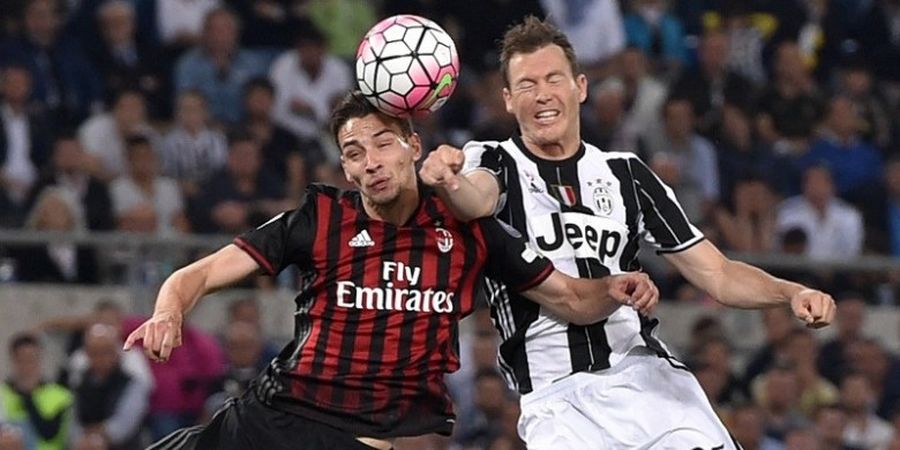 Curhat Penuh Semangat Stephan Lichtsteiner Setelah Tak Diikutkan Juventus dalam Skuat Liga Champions