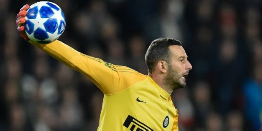 Pelatih PSV Eindhoven Kesal Kiper Inter Milan Tidak Dikartu Merah