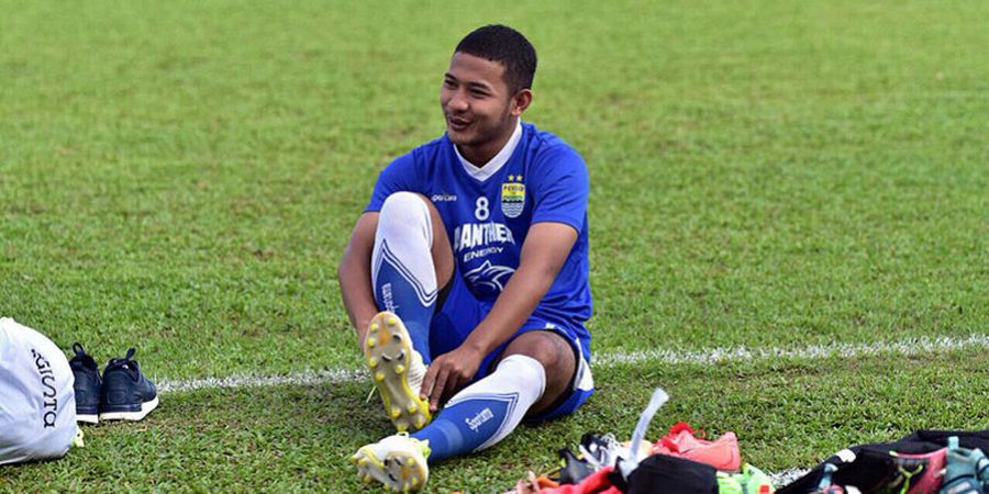 Kembali Moncer Gelandang Persib Ini Jadi Pertimbangan Pelatih Persib Bandung