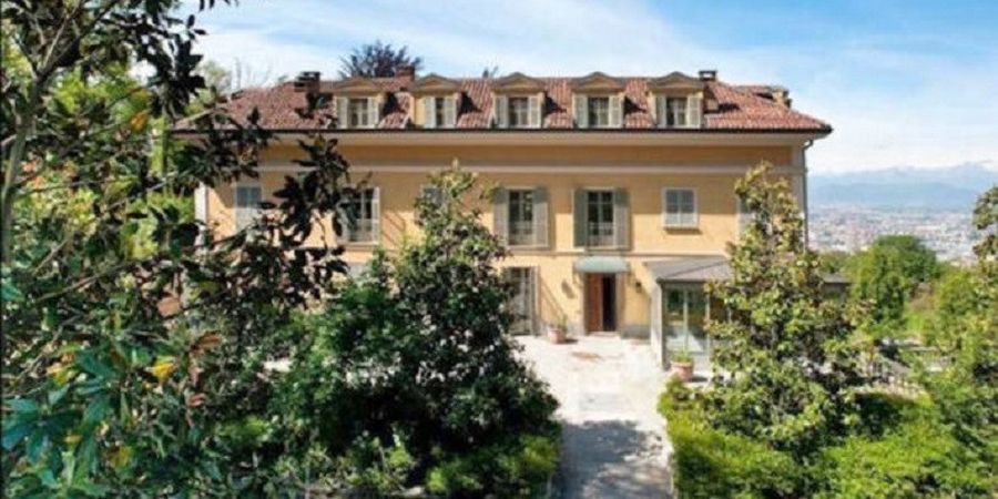 Ini Penampakan Mewahnya Rumah Baru Cristiano Ronaldo di Turin, Biaya Sewanya Sehari Setara Harga Mobil Sport!