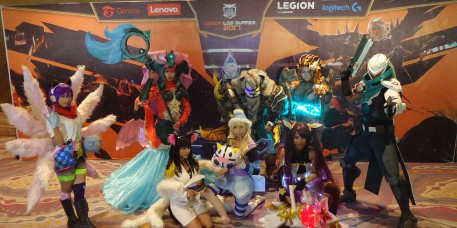 Cosplayer Cantik untuk Menggoda dan Berlaku Ganjen di Arena Esports?