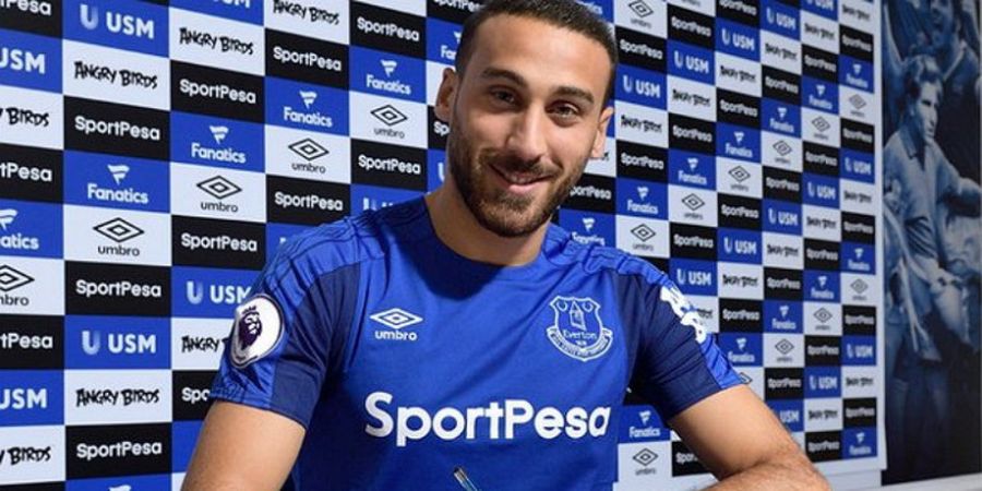 Everton Resmi Datangkan Striker Andalan Besiktas