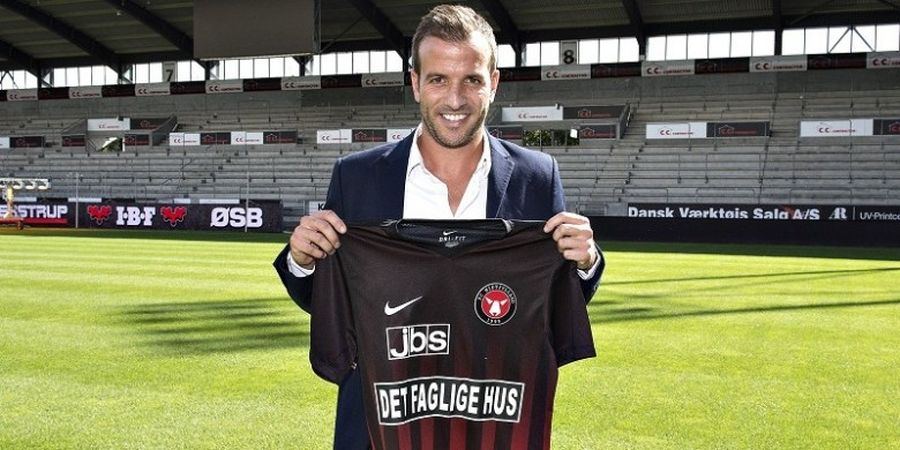 Sempat Dirumorkan Gabung Bali United, Rafael van der Vaart Buka Peluang Merumput di Indonesia?