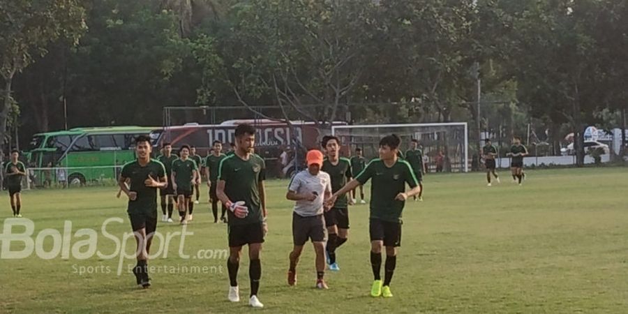 Latihan Timnas U-19 Indonesia Diwarnai Tabrakan antara Egy Maulana Vikri dan Saddil Ramdani