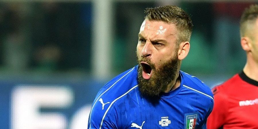 Daniele De Rossi Disebut sebagai Pria Sejati Usai Sambangi Bus Timnas Swedia