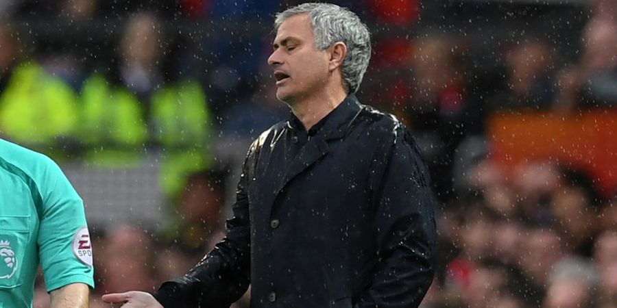 Mengharukan, Pemain Persib Ini Menangis Mendengar Pujian Pelatih Manchester United Untuknya