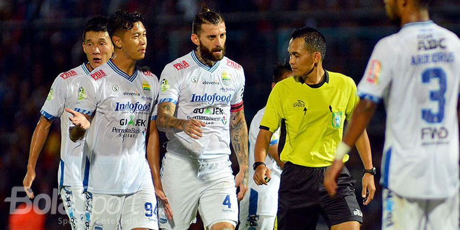 Sikut Muka Bojan Malisic, Pemain Persipura Didenda Komdis PSSI Puluhan Juta Rupiah