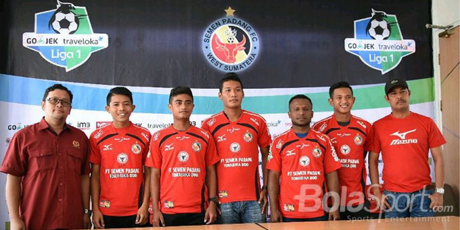 5 Pemain Baru Semen Padang Resmi Diperkenalkan, Duet Baru Siap Menggebrak