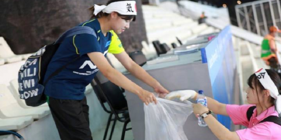 Budaya Bersih Fan Jepang Muncul Kembali dalam Pesta Olahraga Asian Games 2018