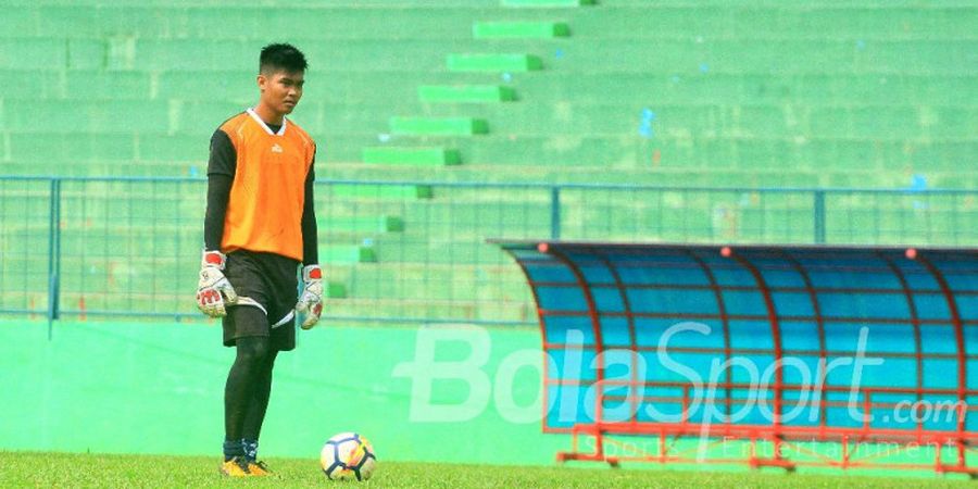 Tampil Apik, Kartika Ajie Belum Tentu Jadi Kiper Utama Arema FC