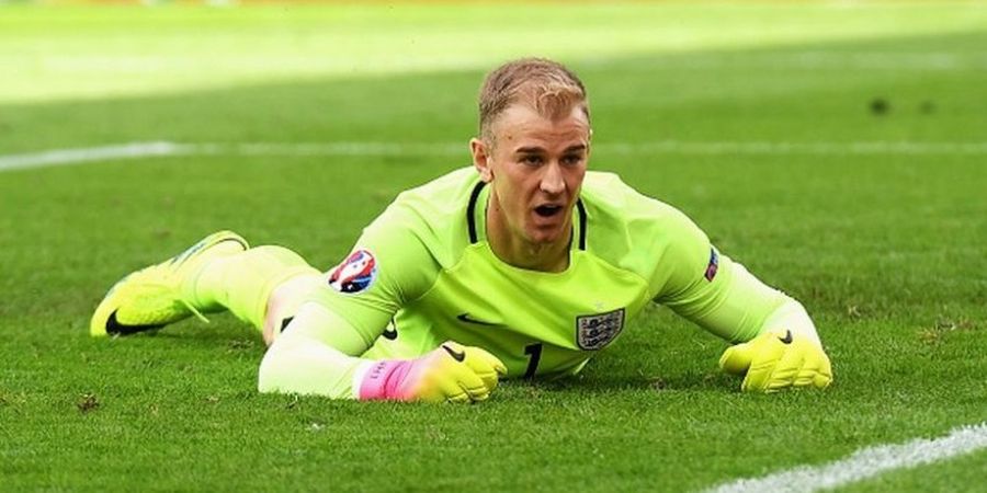 Joe Hart Dilecehkan Klub Bundesliga, Man City Balas dengan Elegan