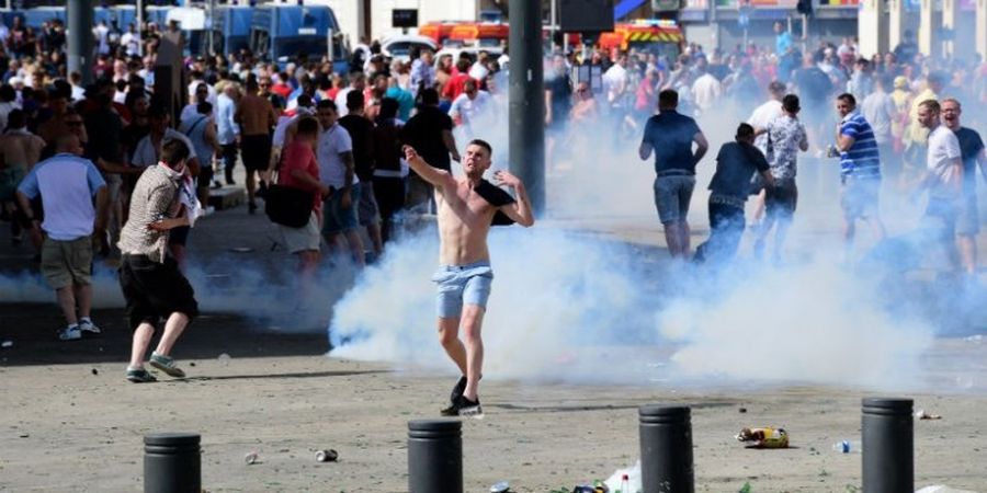 Hooligans Inggris Berpikir Dua Kali untuk Bertandang ke Russia