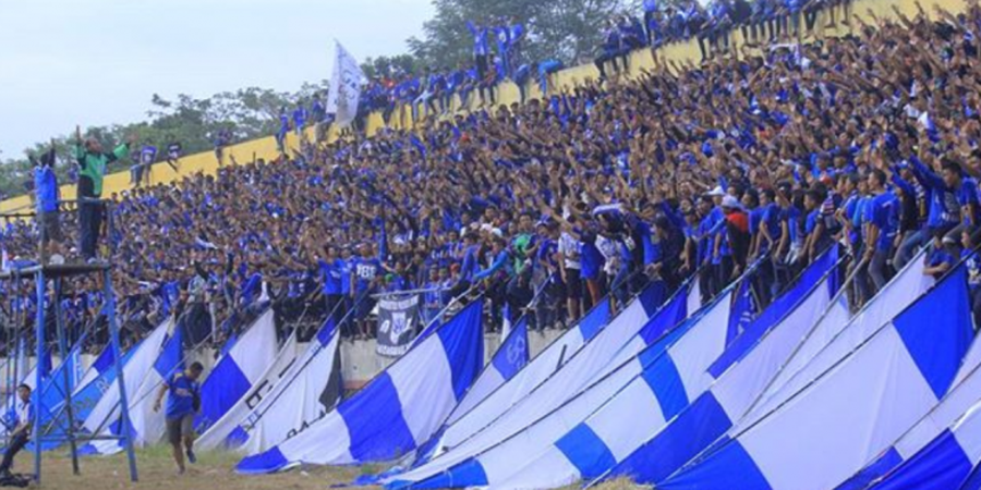 Aksi Bersih-bersih Panser Biru di Markas Persib Dipuji Netizen Bandung 