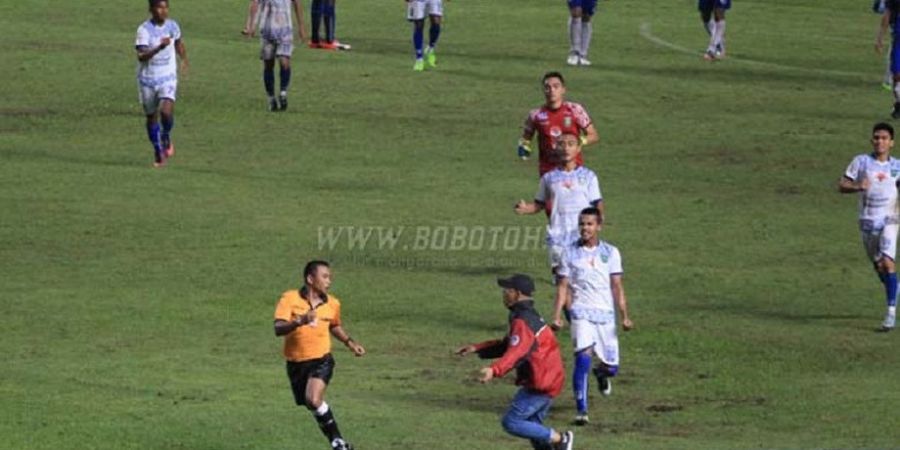 Oalah, Rupanya Begini Kronologi Pemain PSPS Riau Kejar Wasit Hingga Ancam Pindah ke Singapura