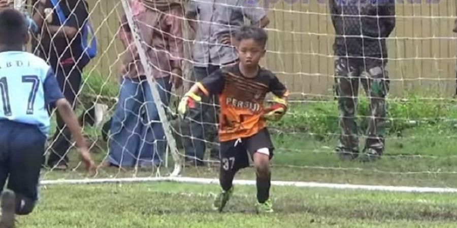 Video - Persija Patut Bersyukur, Beberapa Tahun Lagi Mereka Bisa Miliki Kiper Berbakat Ini