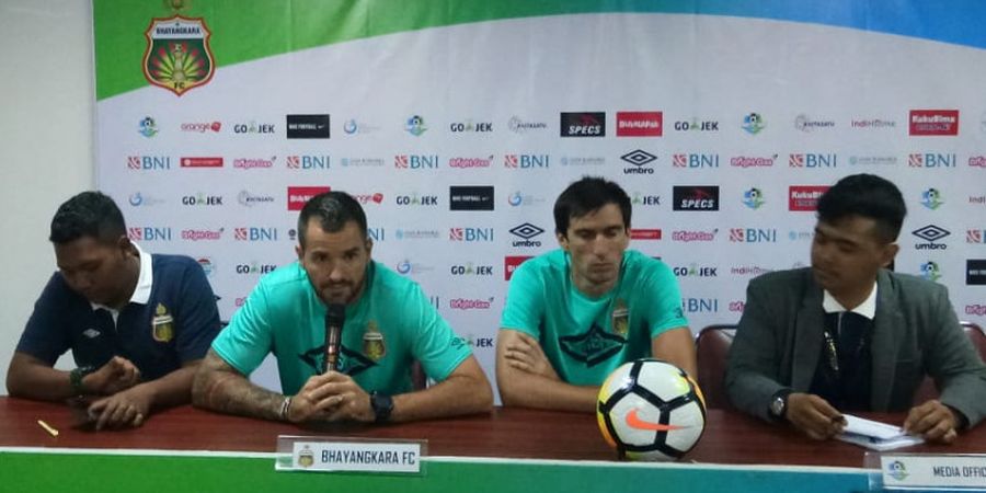 Pelatih Bhayangkara Bangga Timnya Puncaki Klasemen Sementara Liga 1