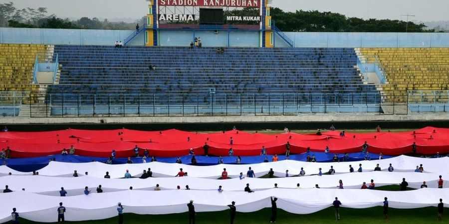 Panpel Arema 'Sweeping' Calo Tiket