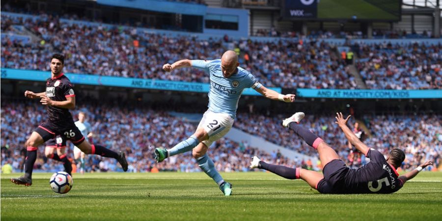 Babak Pertama Manchester City Vs Huddersfield Town - Sang Juara Sementara Ditahan Imbang