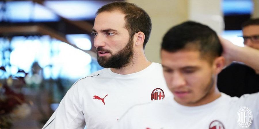 Banding Ditolak, Gonzalo Higuain Lengkapi Penderitaan AC Milan