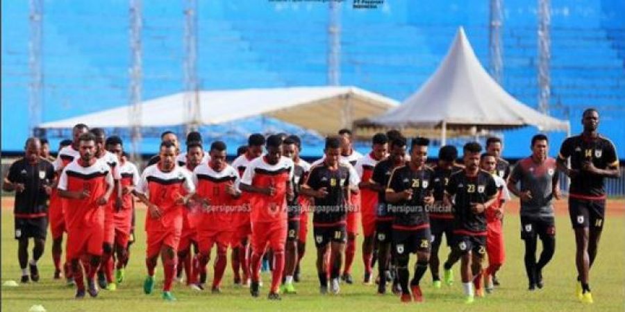 Diam Mematikan, Formasi Sementara Persipura Cukup Menakutkan