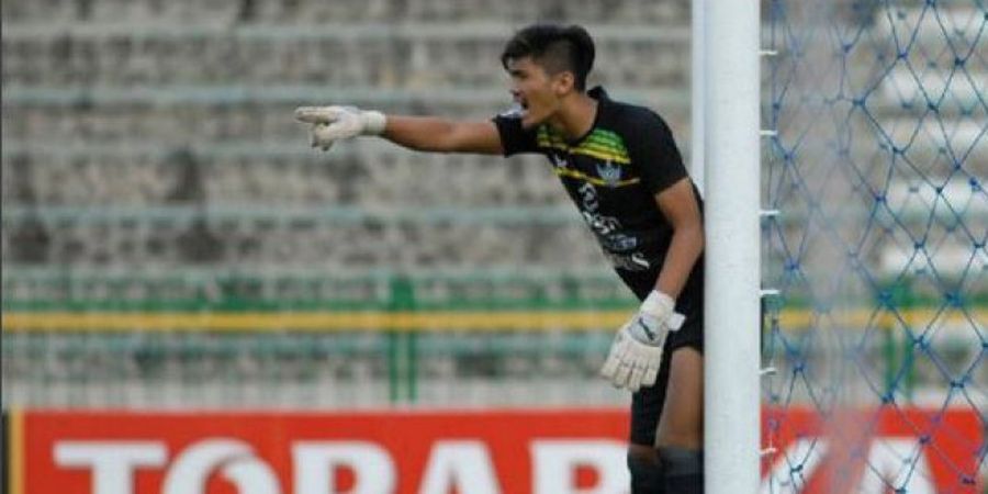 Persela Lamongan Resmi Rekrut Mantan Kiper Persegres