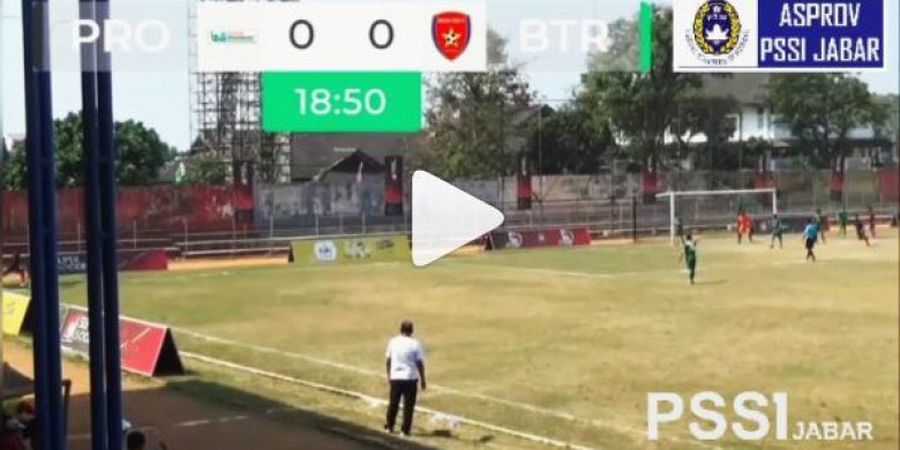 VIDEO - Gol Indah ala Zlatan Ibrahimovic Tercipta di Pertandingan Liga 3 2018