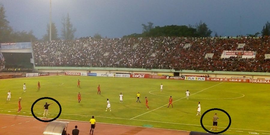 Beda Gaya Pelatih Persis Solo dan PSPS Riau di Lapangan