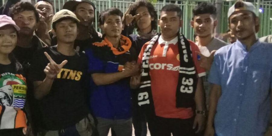 Salut! Bobotoh-Jakmania Kembali Serukan Pesan Perdamaian