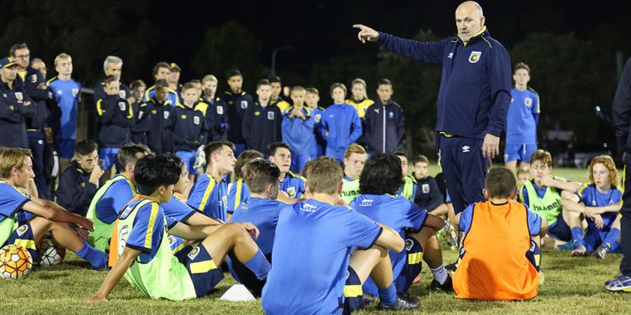 Ditunjuk sebagai Asisten Pelatih Baru Manchester United, Mike Phelan Tidak Lepas Jabatan di Klub Australia