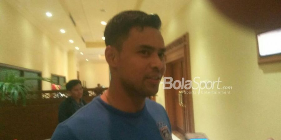 Persib Bandung Dikabarkan Bakal Rekrut Bek dari Malaysia