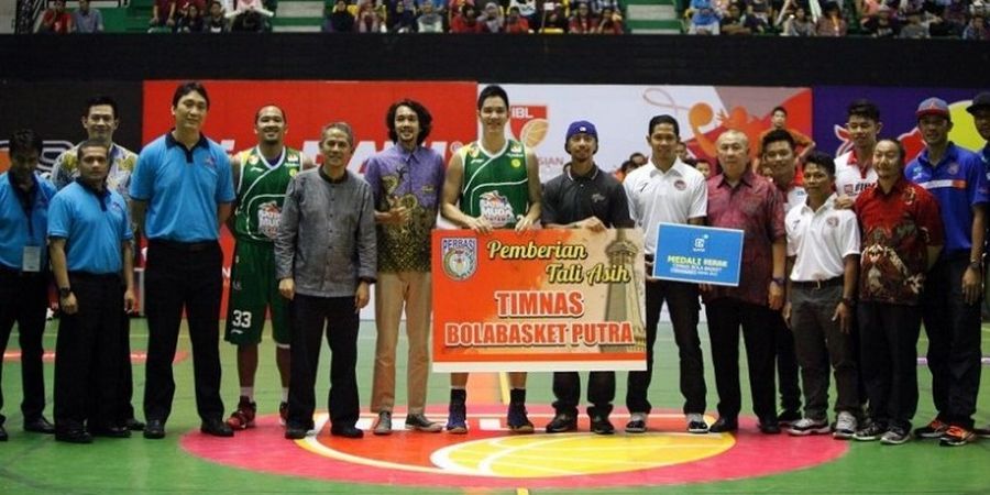 Timnas Basket Putra SEA Games 2015 Terima Bonus dari Simpatisan 
