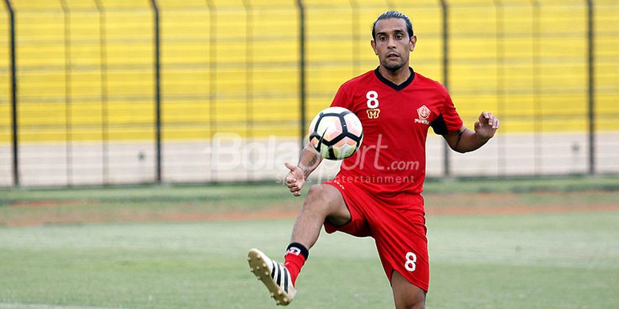 PS Tira Vs Madura United - The Army Janjikan Hiburan untuk Warga Bantul