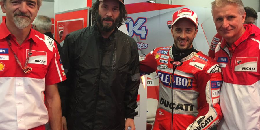 Sambangi Ducati, Mungkinkah Aktor Keanu Reeves Ingin Alih Profesi dan Saingi Valentino Rossi?