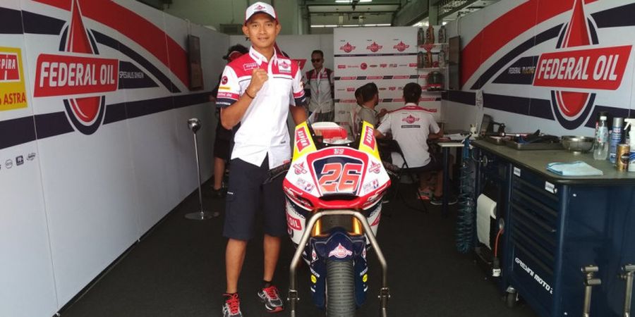 Ditabrak Remy Gardner, Dimas Ekky Gagal Finis di Sepang