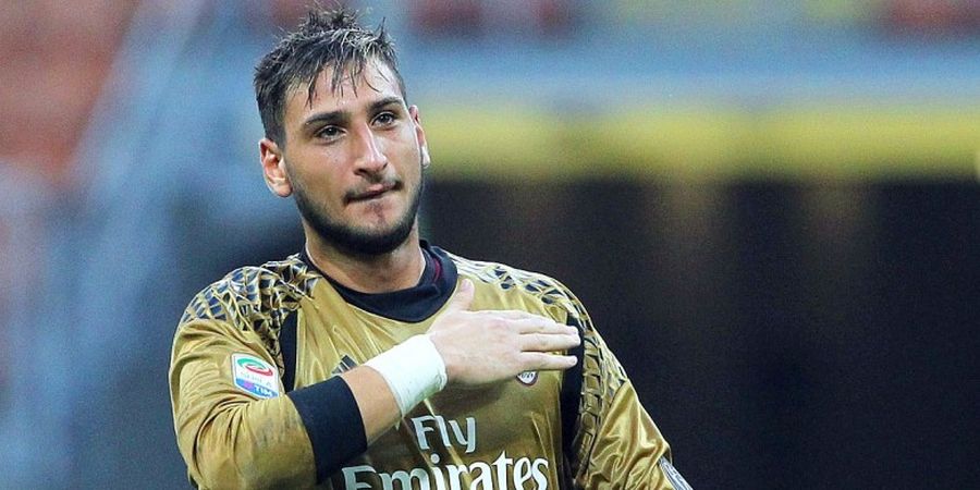 Donnarumma Tolak Vila dan Limousine Mewah demi Milan