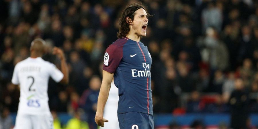 Napoli Tidak Akan Merekrut Edinson Cavani