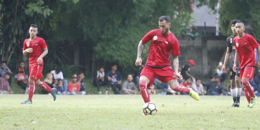 Faysal Shayesteh dan Junior Timbo Dicoret, Persija Ungkap Alasan Mereka