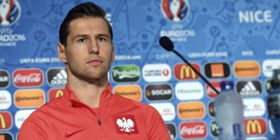 Grezegorz Krychowiak Resmi Bergabung dengan West Bromwich Albion