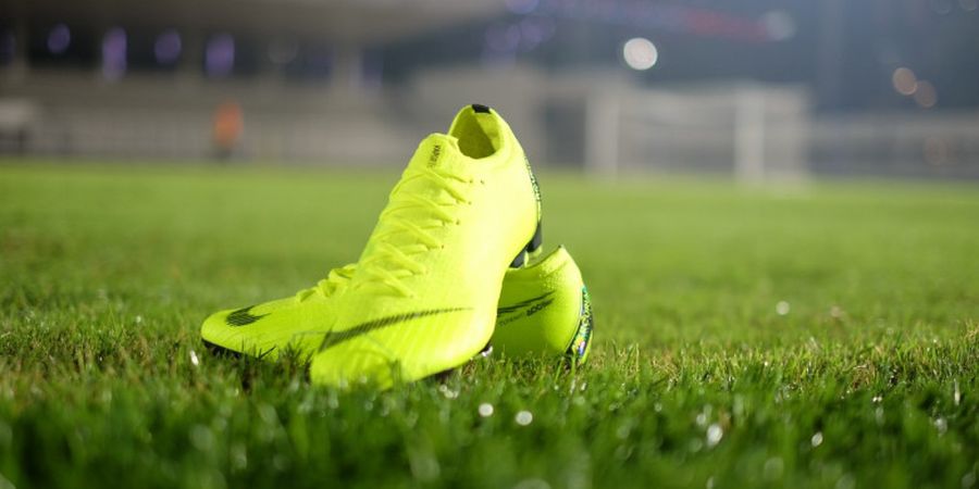 Hands On dengan Nike Mercurial Vapor XII: Sepatu Eye-catching untuk Si Pecicilan