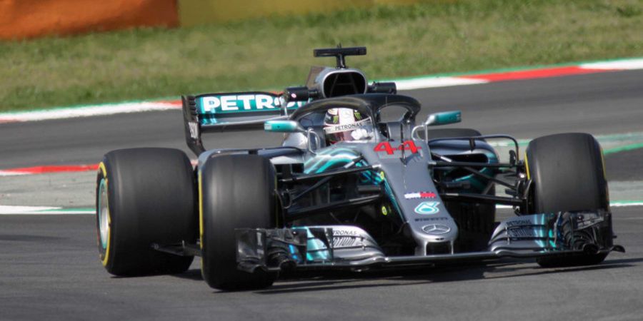 Lewis Hamilton: Mercedes Perlu Melakukan Lebih