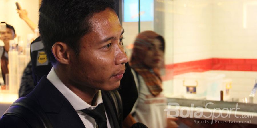 Evan Dimas Kembali Mencuri Perhatian Netizen Lewat Penampilannya yang Seperti Artis