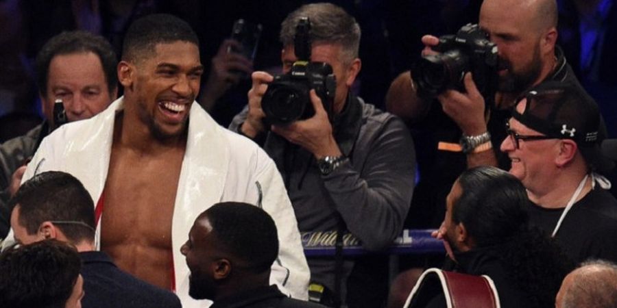 Promotor Anthony Joshua Bersedia Buat Kesepakatan dengan Deontay Wilder jika Syarat Ini Terpenuhi