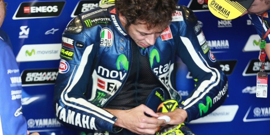 Salah Satu Penyelamatan Terbaik Rossi di MotoGP, Lihat Videonya