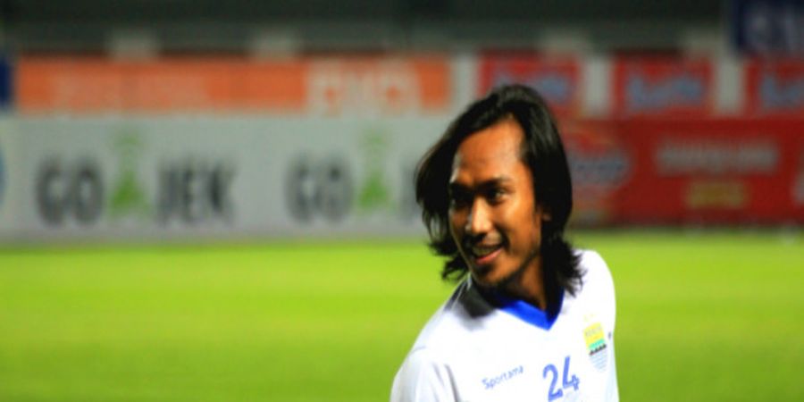 Hariono Sang Kolektor Penampilan Terbanyak bagi Persib Bandung