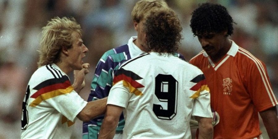 Laga Bersejarah Jerman Vs Belanda, dari Saling Tonjok sampai Saling Meludah