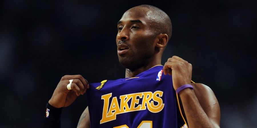 Kobe Bryant Mendapat Persembahan yang Luar Biasa pada Hari Spesialnya