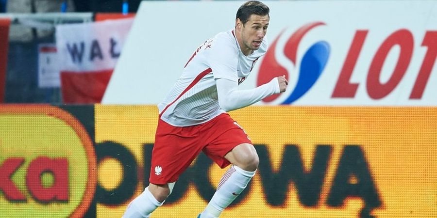 Krychowiak Resmi Ikuti Jejak Emery Berlabuh di PSG