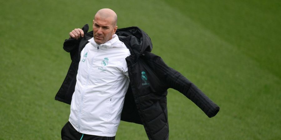 Benarkah Alasan Ini yang Membuat Zinedine Zidane Tinggalkan Real Madrid?