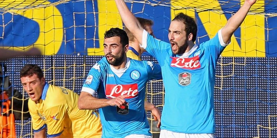 Hancurkan Frosinone, Napoli Kembali Kuasai Serie A